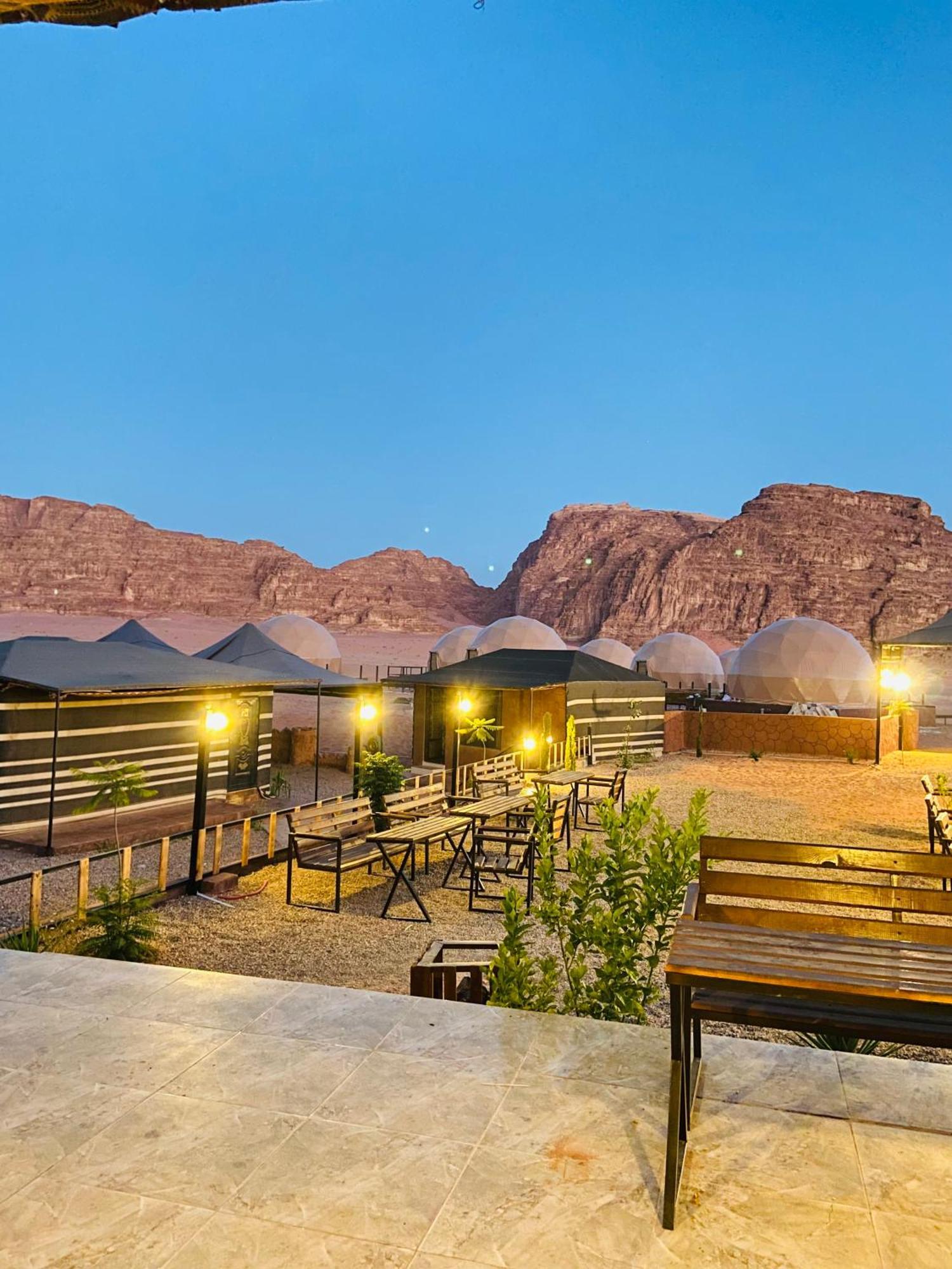 Faisal Wadi Rum Camp Hotell Exteriör bild